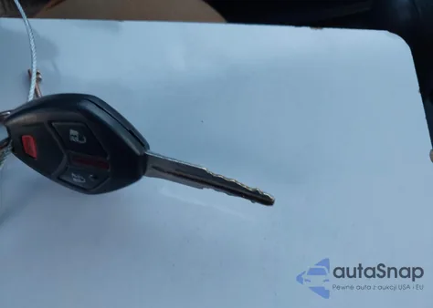 2011 Mitsubishi Endeavor z USA, uszkodzony, nr VIN 4A4JN2AS3BE026821